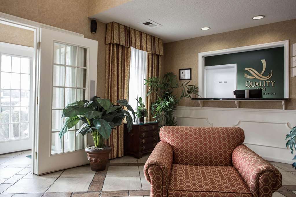 Quality Inn Laurinburg Interieur foto